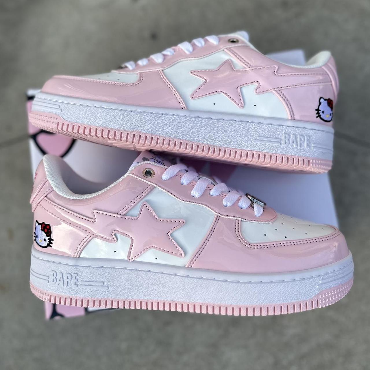 HELLO KITTY X BAPESTA LOW LIGHT PINK PATENT GS