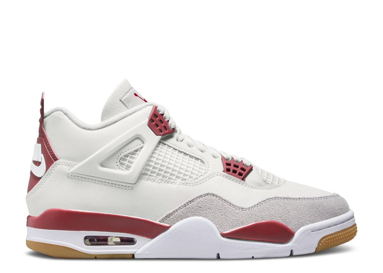 NIKE SB X AIR JORDAN 4 RETRO SP 'VARSITY RED' FRIENDS & FAMILY