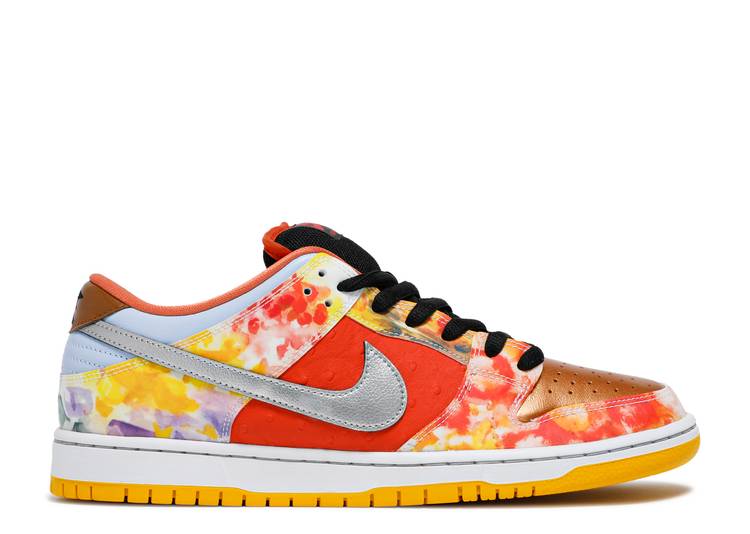 Nike SB Dunk Low Street Hawker (2021)